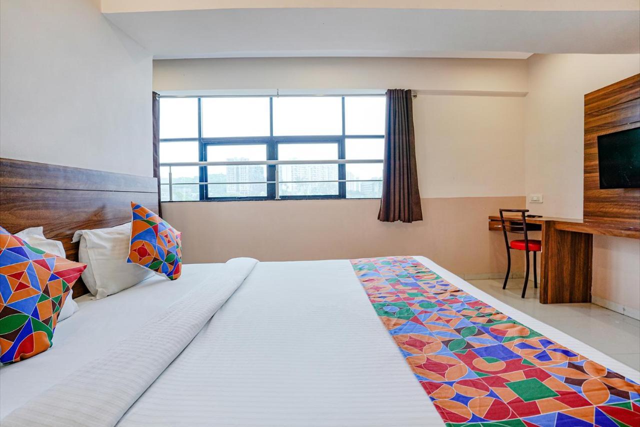 Fabhotel Paradise - Nr Om Hospital Pune