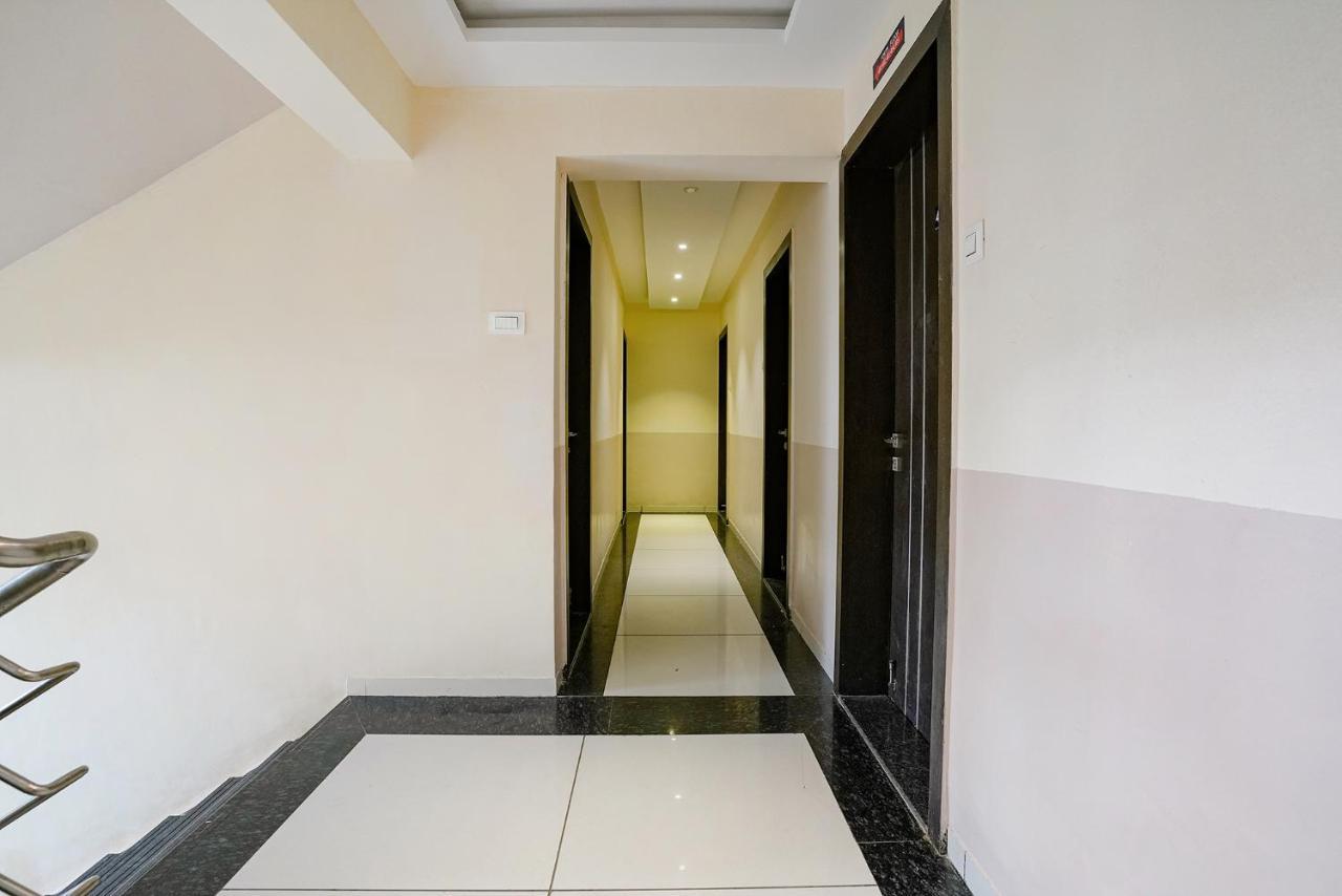 Fabhotel Paradise - Nr Om Hospital 3* Pune